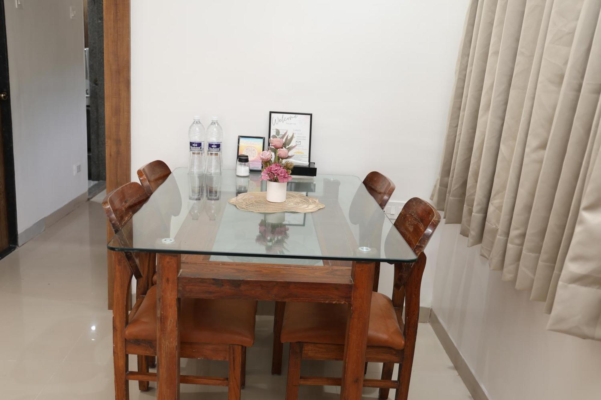 Belle-Vue Holiday Homes - 1Bhk Apartments Panchgani Exterior photo